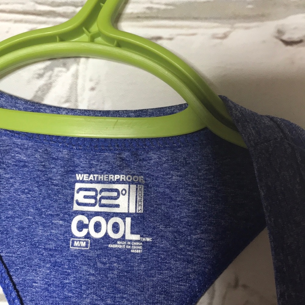 Weatherproof cool Racer back Tank Top - Picture 2 of 5